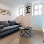 Daire Fewomo, Moseltraum Apartment, Stilvolle Fuer Geniesser Naehe Schloss