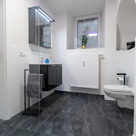 Fewomo, Moselzeit Apartment, Stilvolle Fuer Geniesser Naehe Schloss