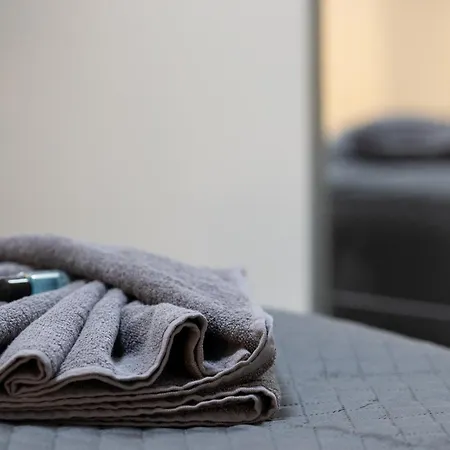 Fewomo, Moselzeit Apartment, Stilvolle Fuer Geniesser Naehe Schloss Lieser