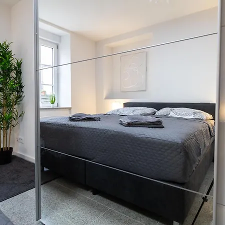 Fewomo, Moselzeit Apartment, Stilvolle Fuer Geniesser Naehe Schloss * Lieser