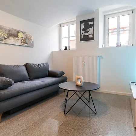 Lägenhet Fewomo, Moselzeit Apartment, Stilvolle Fuer Geniesser Naehe Schloss