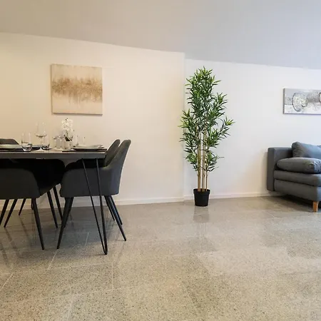 Apartment Fewomo, Moselzeit Apartment, Stilvolle Fuer Geniesser Naehe Schloss *
